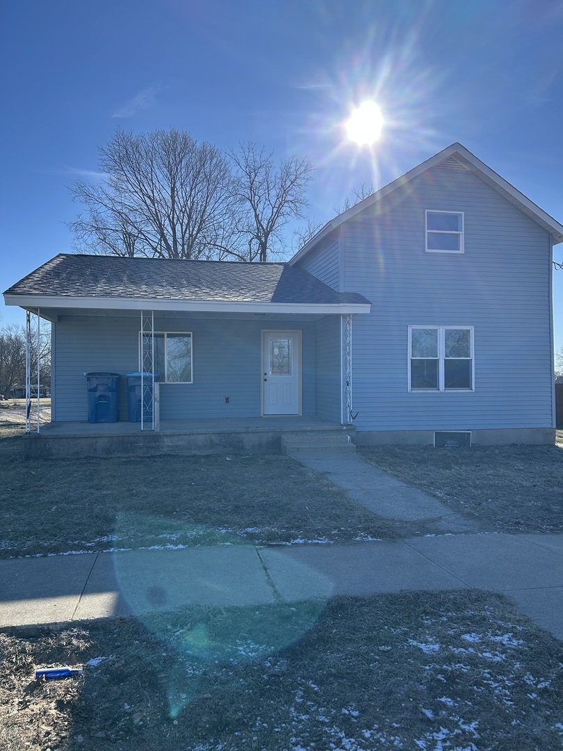 129 W Main Street, Amboy, IL