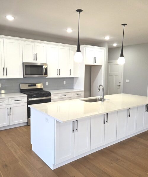 3 Saint Ivans Circle, Bloomington, IL