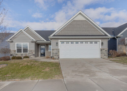 1430 Olde Brandy Lane, Davenport, IA