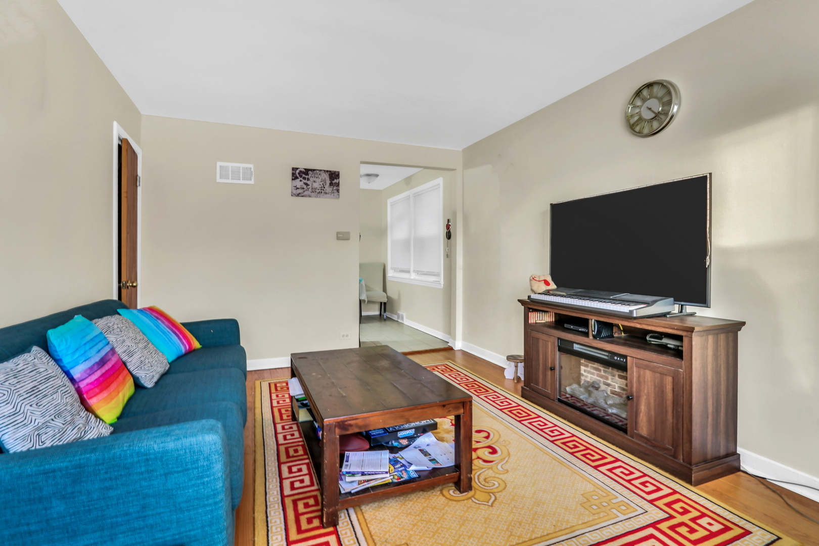 4956 LOUISE Street, Skokie, IL