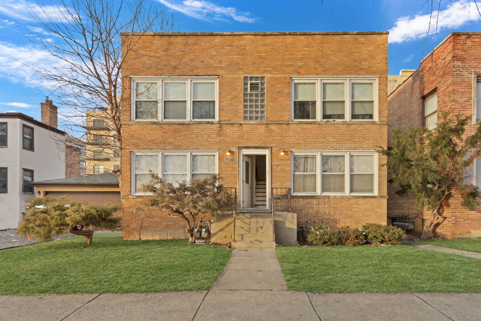 4956 LOUISE Street, Skokie, IL