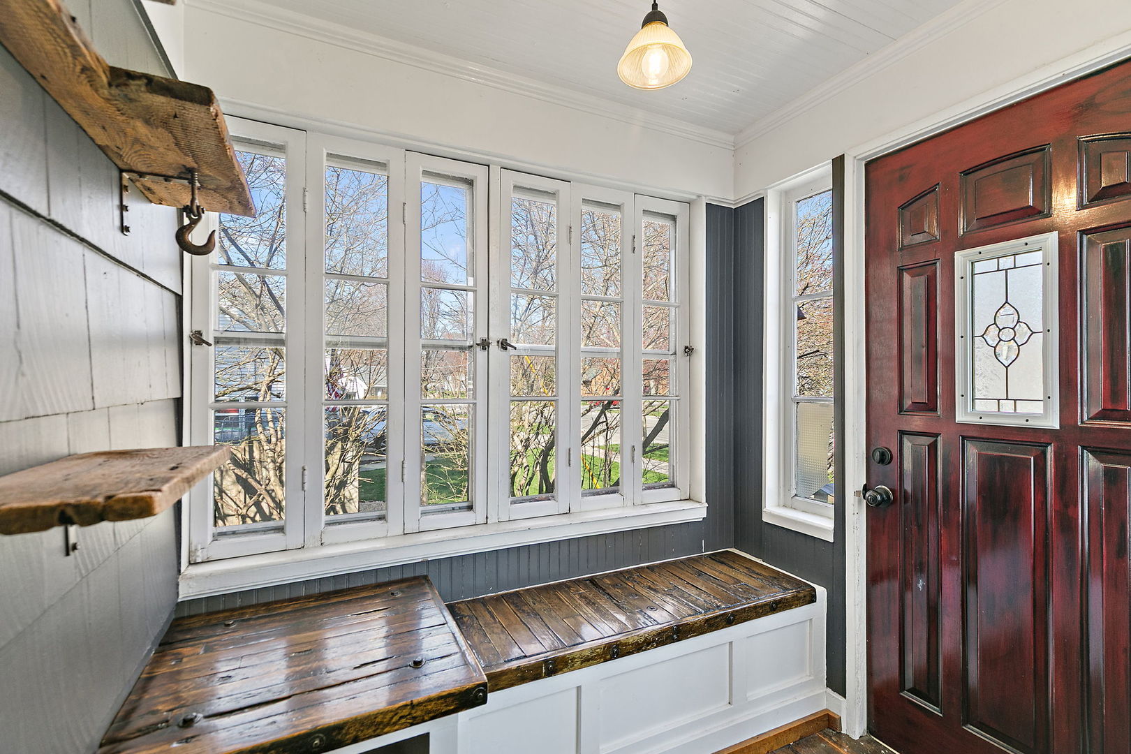 491 Congdon Avenue, Elgin, IL