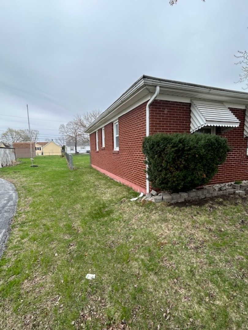 421 4th Street, Milan, IL