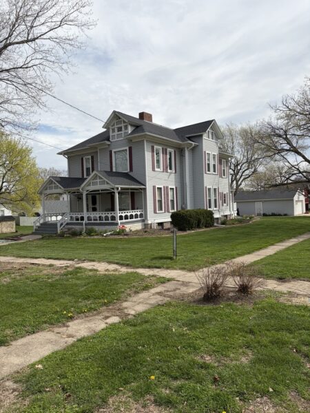 340 S Main Street, Sheffield, IL