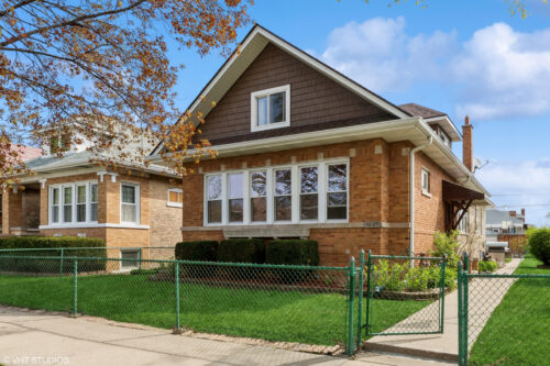 4025 N Menard Avenue, Chicago, IL