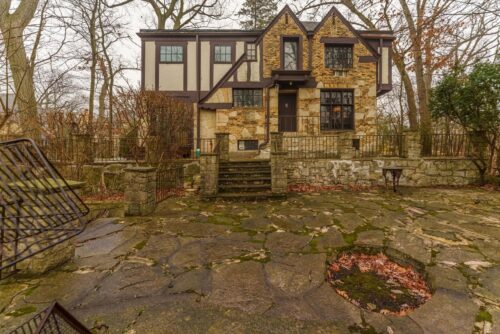 219 Woodland Road, Highland Park, IL
