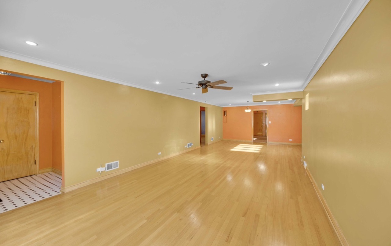 14233 S Wentworth Avenue, Riverdale, IL