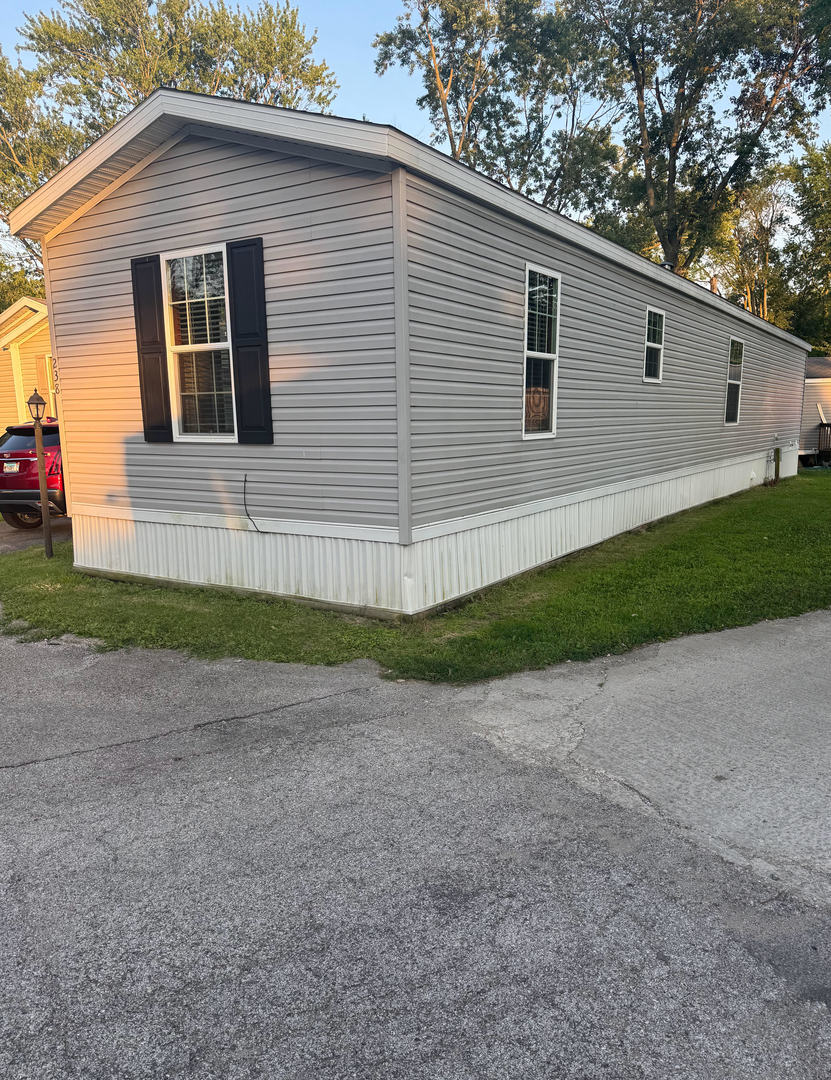 238 Dewey Street, Urbana, IL