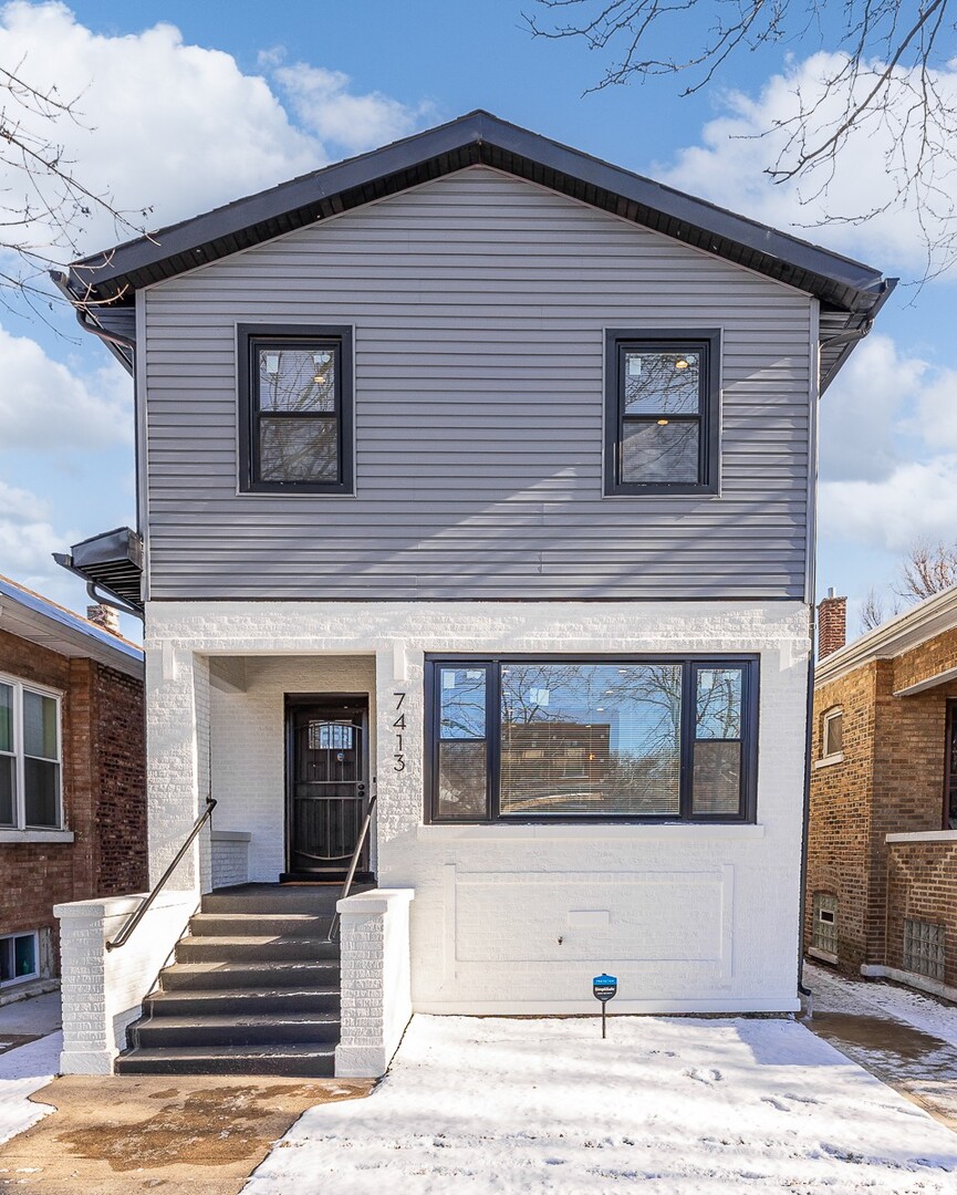 7413 S King Drive, Chicago, IL