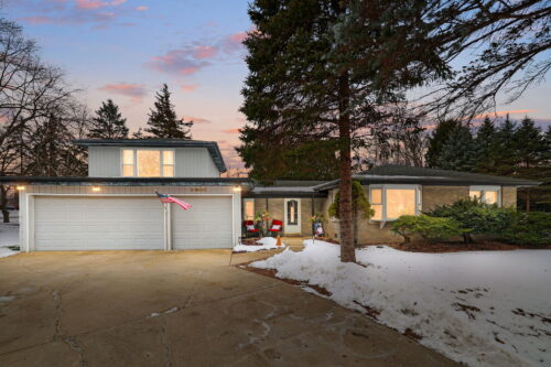 30W440 Whitney Road, West Chicago, IL