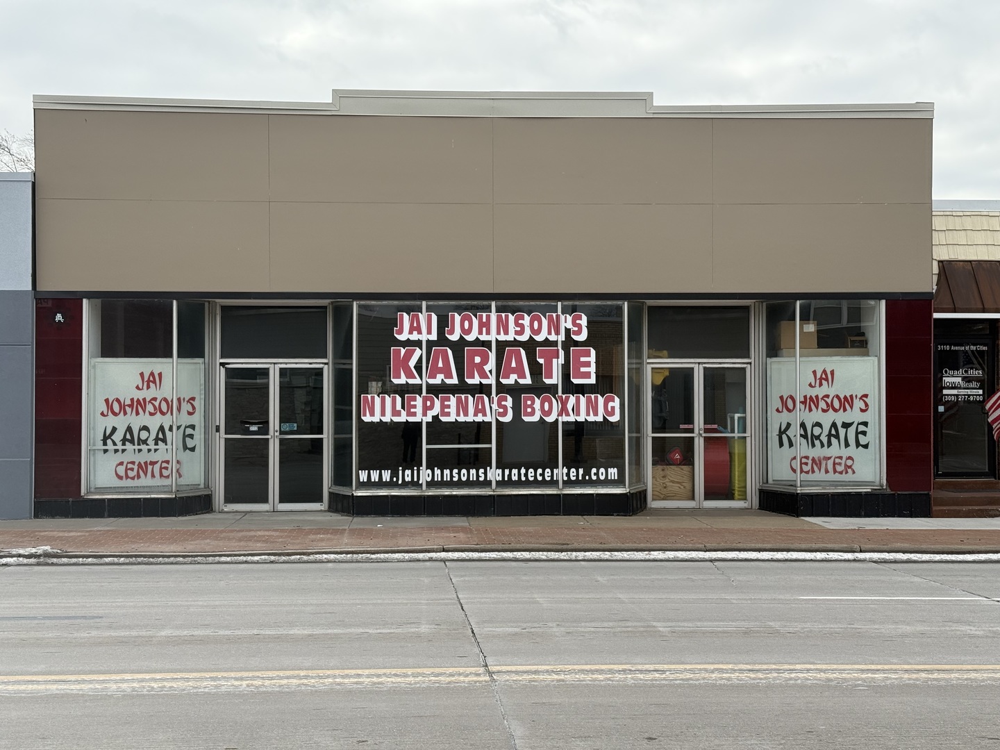 3112 Avenue of the Cities Avenue, Moline, IL