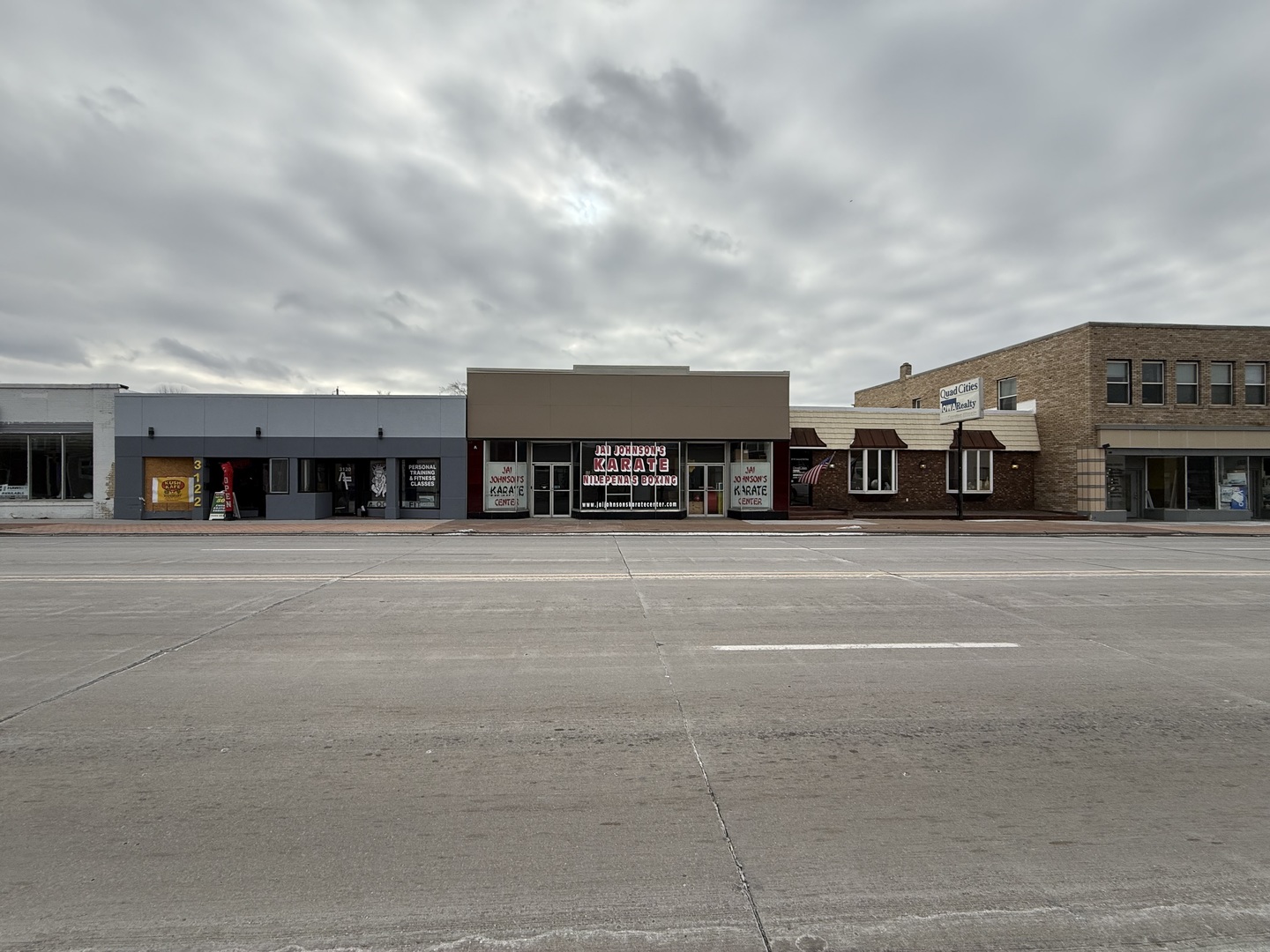 3112 Avenue of the Cities Avenue, Moline, IL