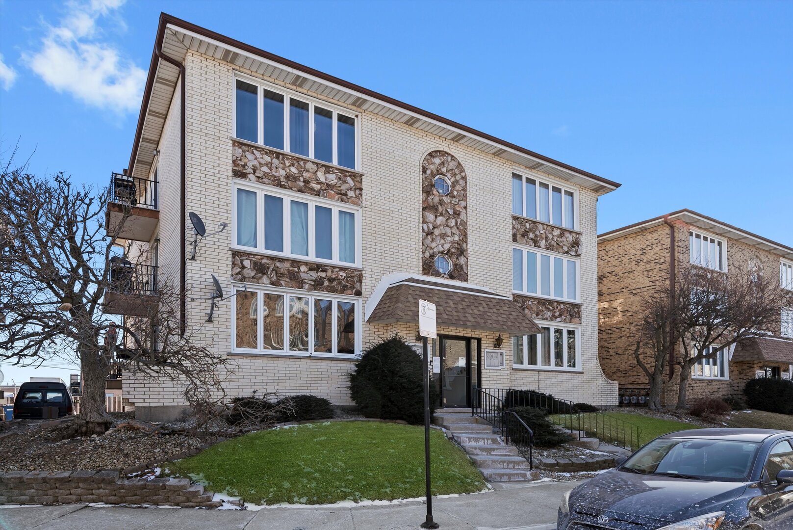 6237 S Newland Avenue #1N, Chicago, IL