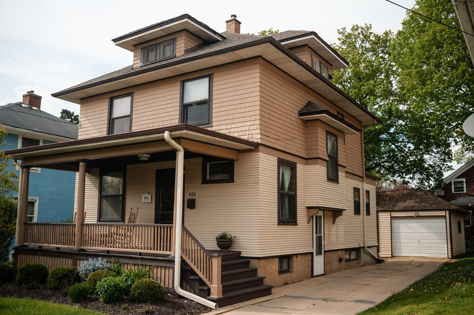 468 North Street, Elgin, IL