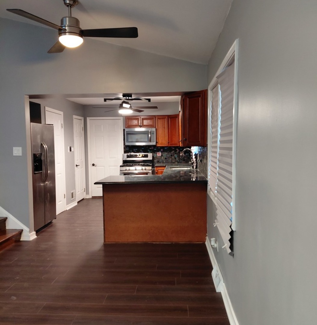 14308 Kenwood Avenue, Dolton, IL