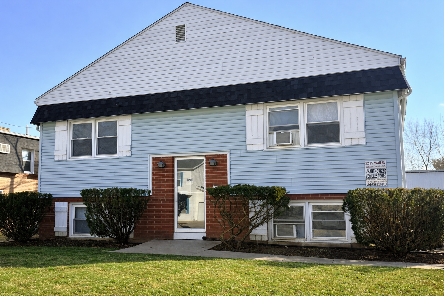 1215 Wall Street, Normal, IL