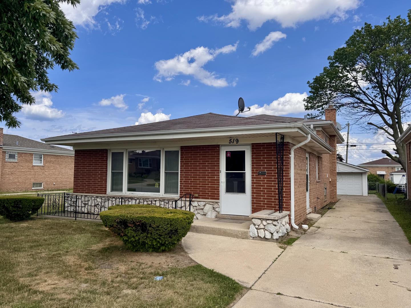 519 Paxton Avenue, Calumet City, IL