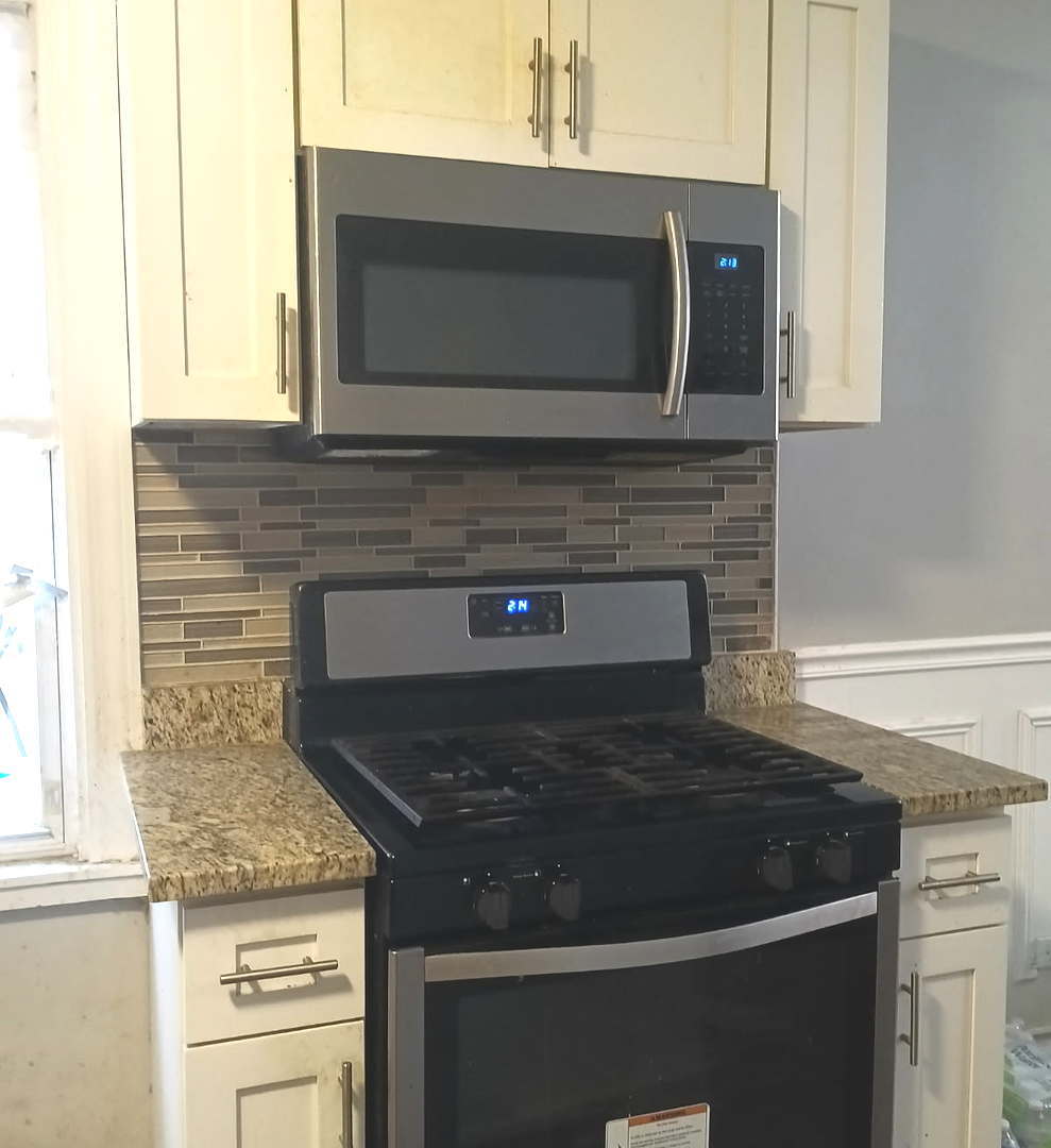 3925 Euclid Avenue, Stickney, IL