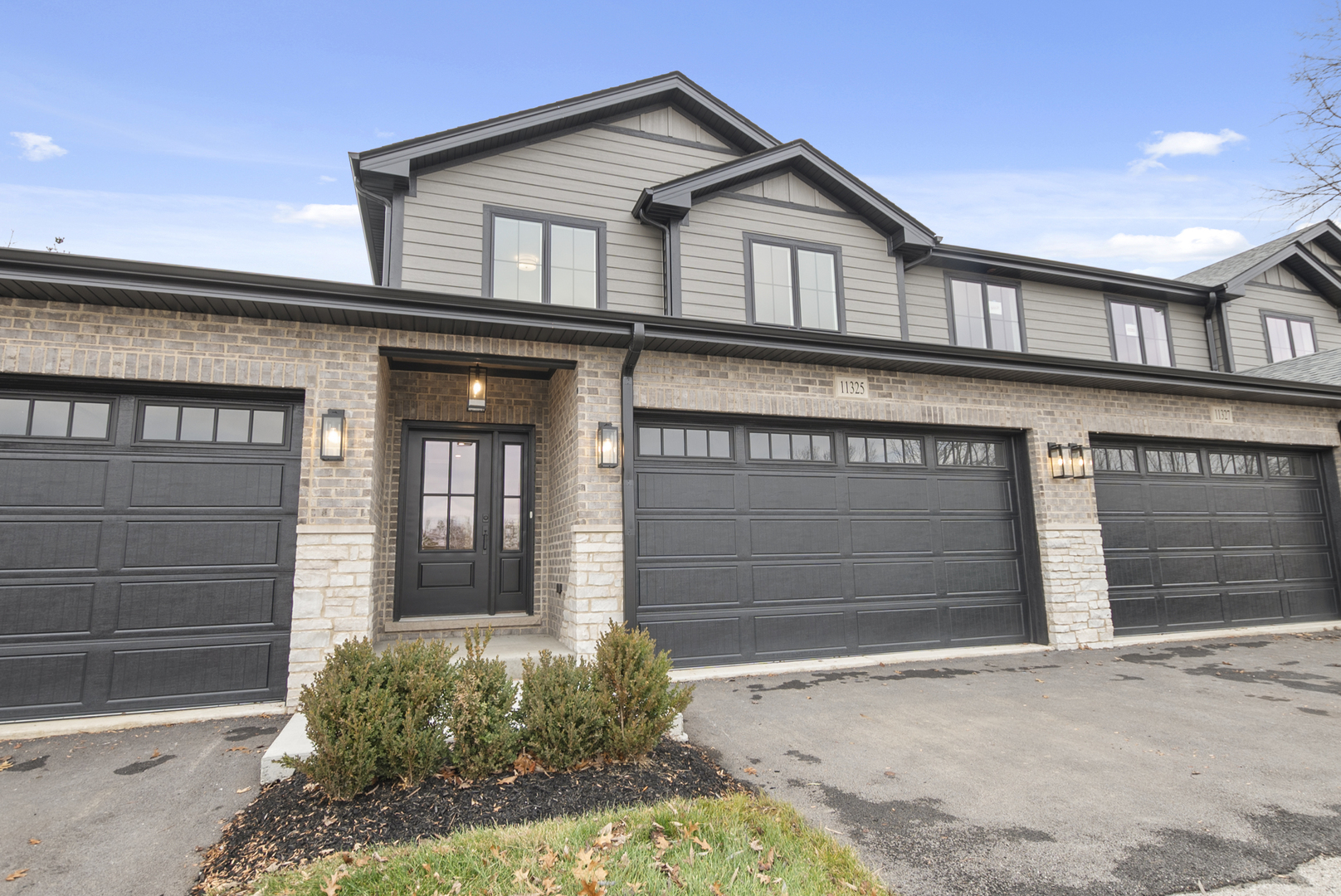 11315 1st Street, Mokena, IL