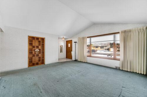 7050 N Keating Avenue, Lincolnwood, IL