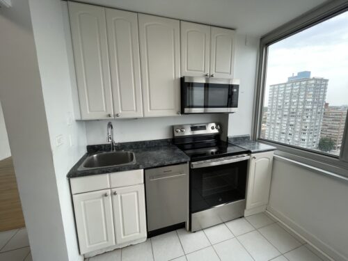 5601 N Sheridan Road #14E, Chicago, IL