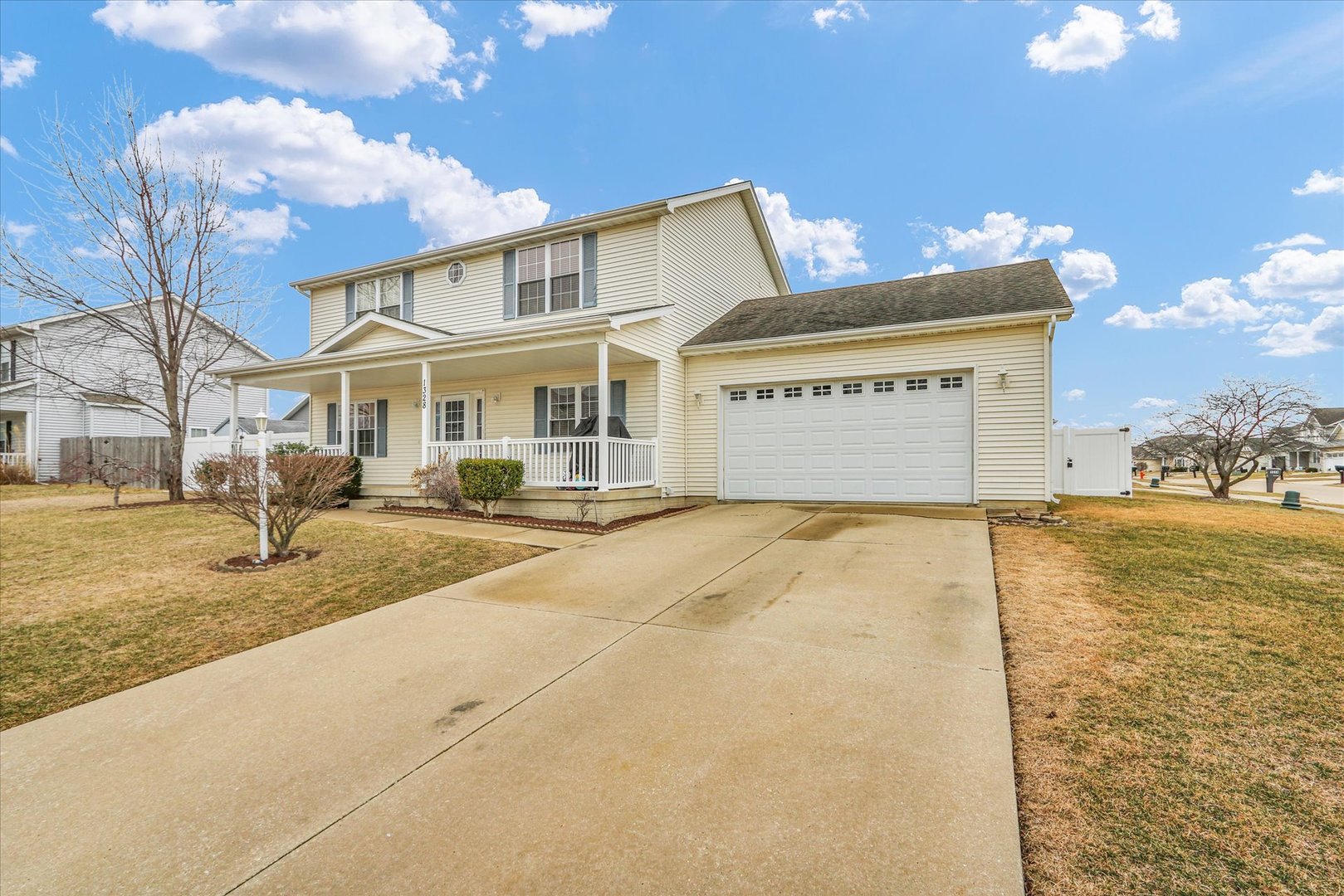 1328 WEST RIDGE Lane, Champaign, IL