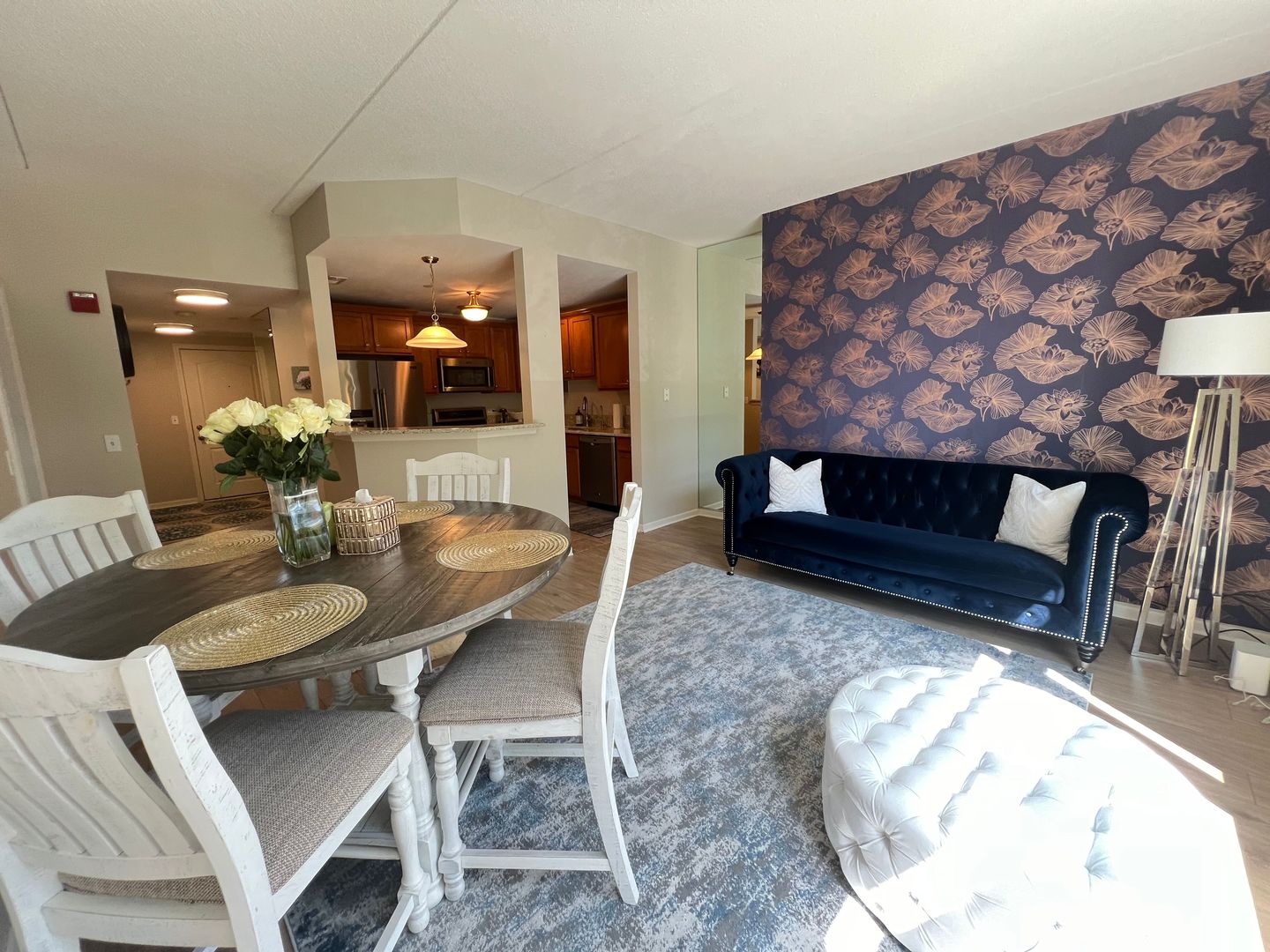 855 E 22nd Street #206, Lombard, IL