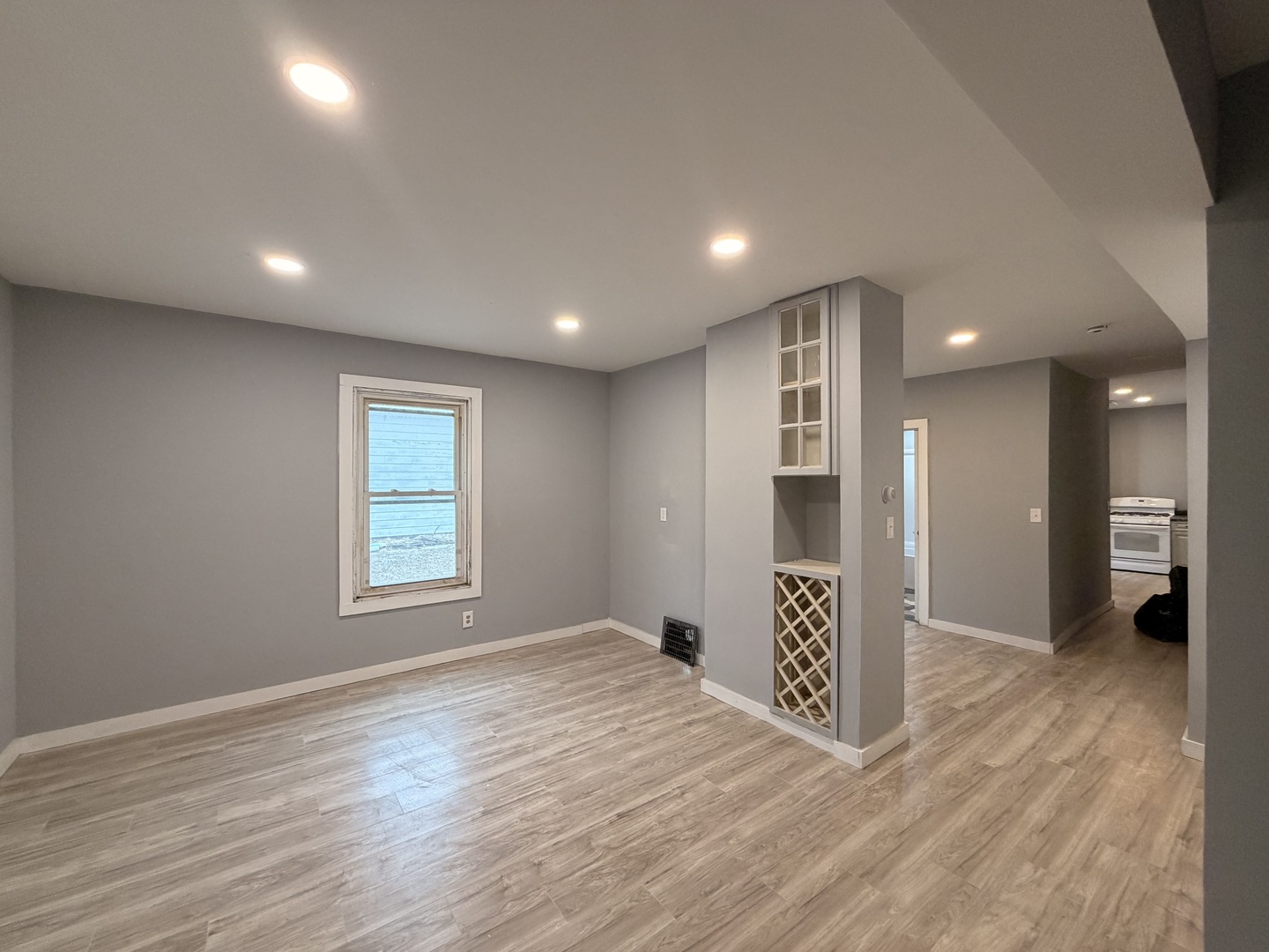 1024 S Warren Street, Peoria, IL