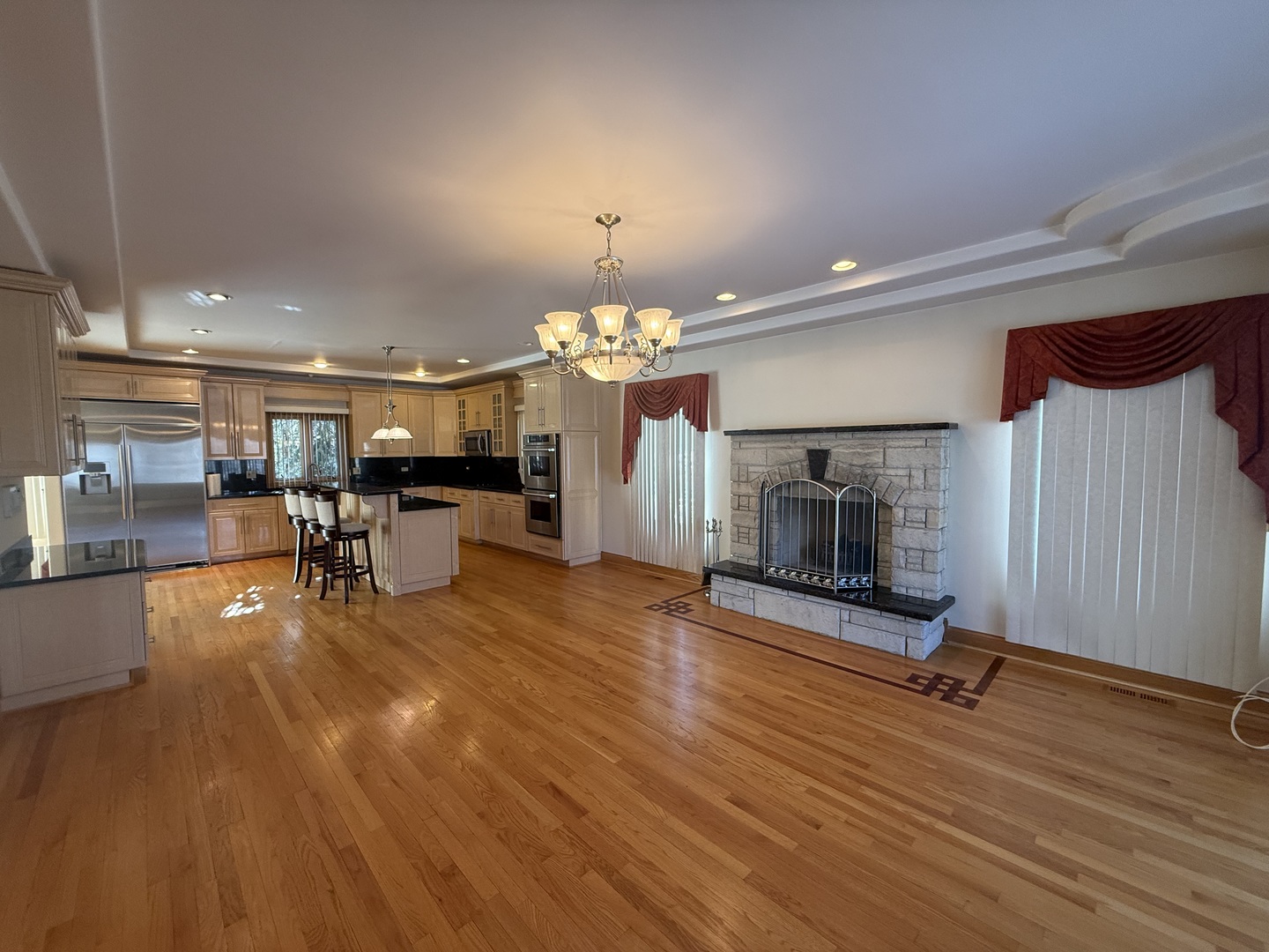 1004 Saddle Lane, Lemont, IL