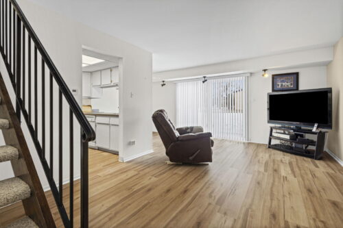 2 Cour Masson, Palos Hills, IL