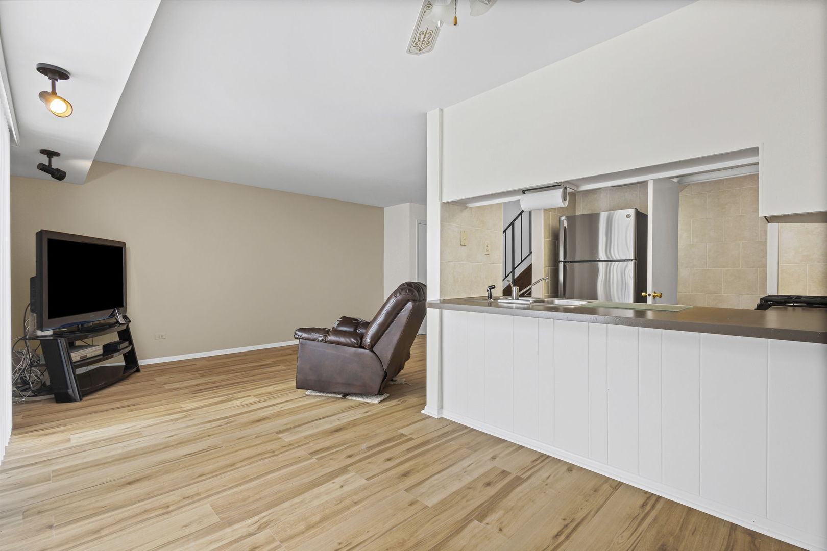 2 Cour Masson, Palos Hills, IL