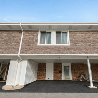 2 Cour Masson, Palos Hills, IL