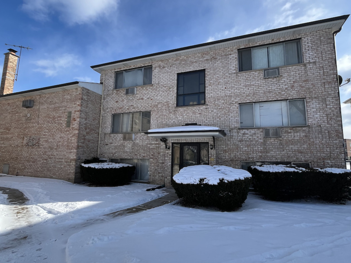 10430 Michael Todd Terrace #1N, Glenview, IL