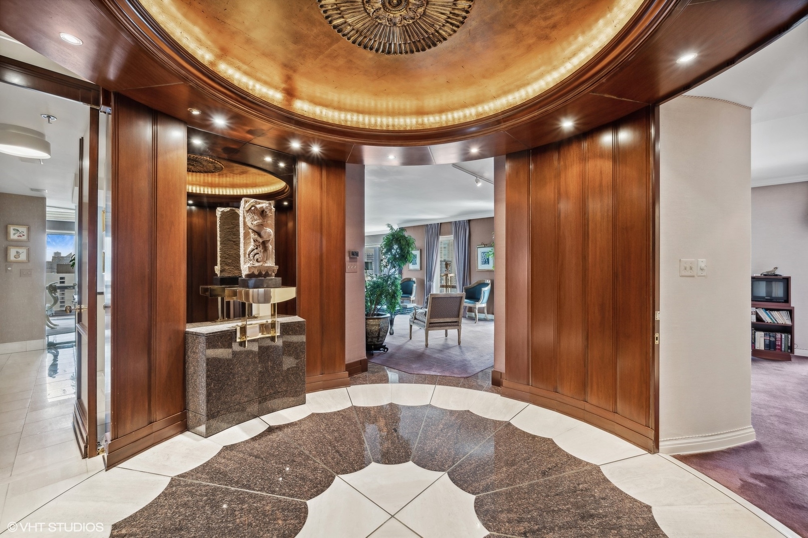 100 E Huron Street #3705, Chicago, IL