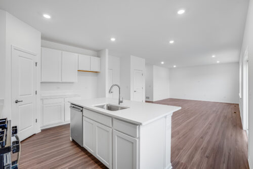 375 Danforth Drive, Oswego, IL