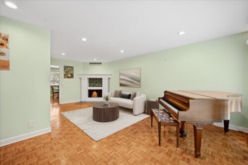 1918 Wilmette Avenue #B, Wilmette, IL