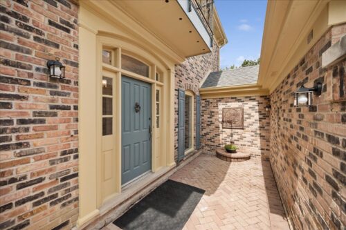 6 The Court Of Chapel Wood, Northbrook, IL