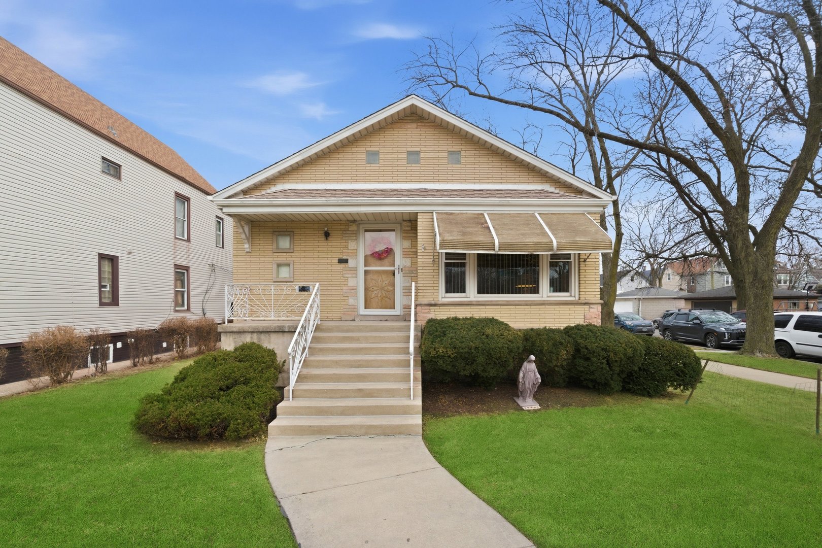 4559 S California Avenue, Chicago, IL