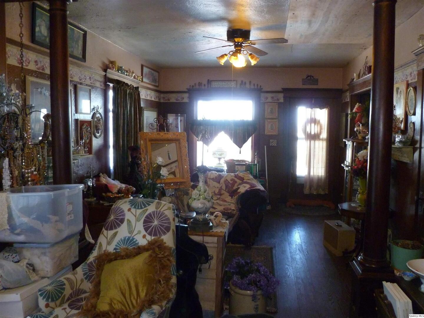 390 W 4th Street, Dallas City, IL