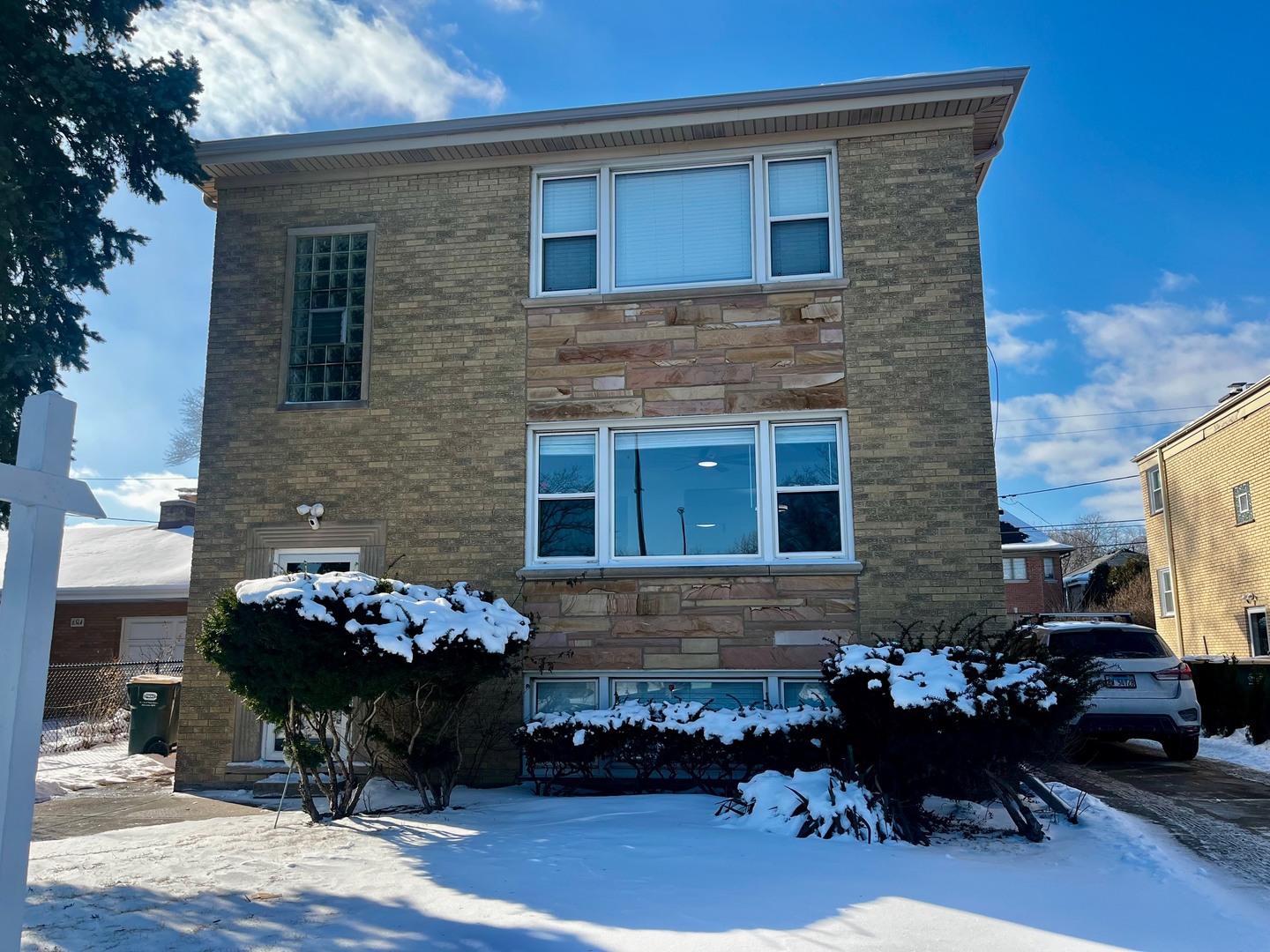 6522 N Spaulding Avenue #2, Lincolnwood, IL