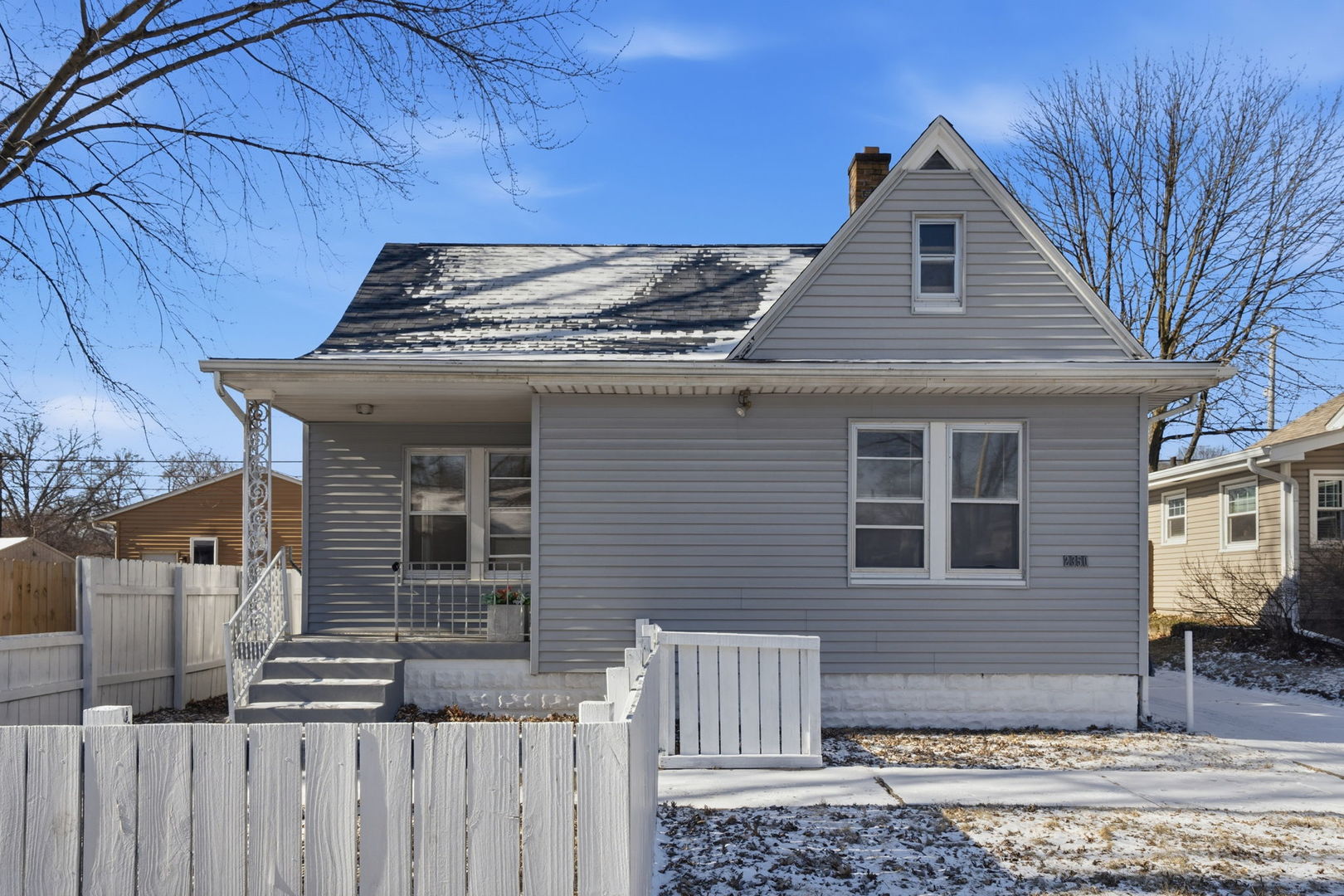 2350 38th Street, Rock Island, IL