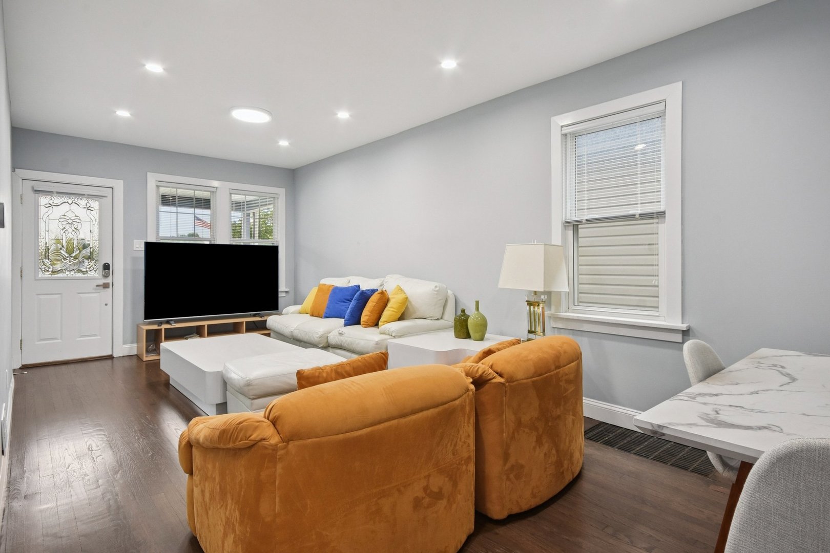 2430 N Normandy Avenue, Chicago, IL