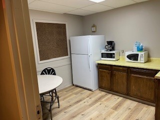 1622 DeKalb Avenue, Sycamore, IL