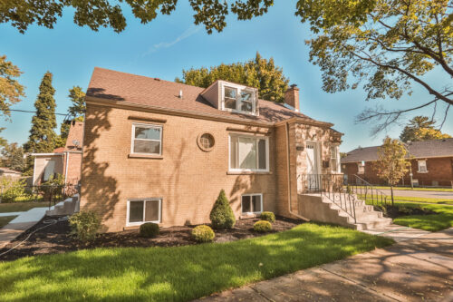 9156 S Colfax Avenue, Chicago, IL