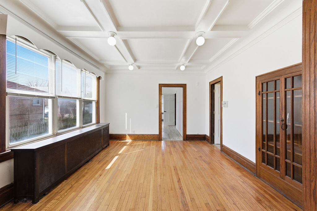 3252 E 136th Street, Chicago, IL