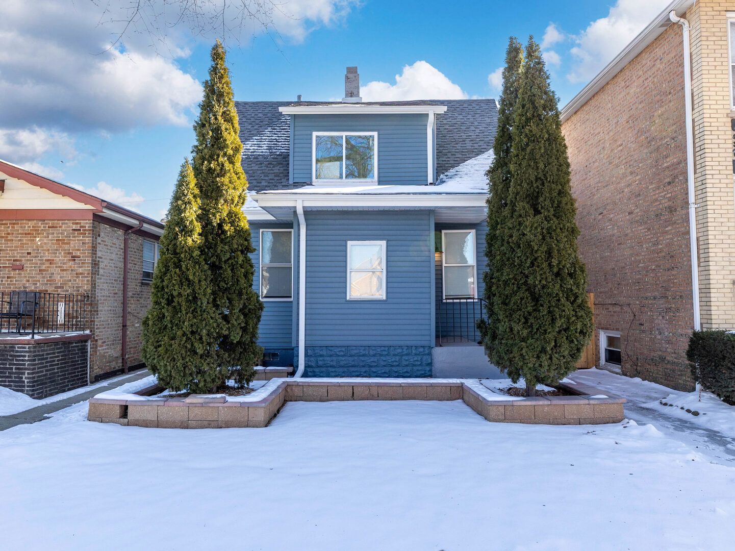 6235 S Kedvale Avenue, Chicago, IL