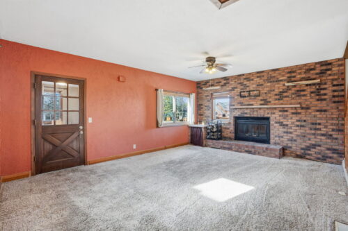 2137 Vine Street, Davenport, IA