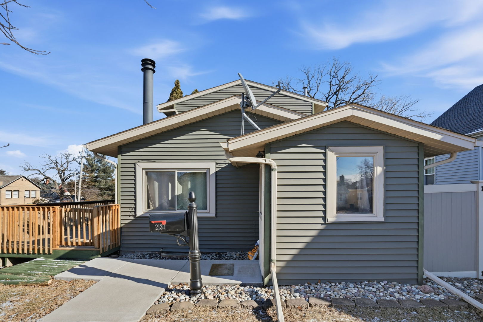 2137 Vine Street, Davenport, IA