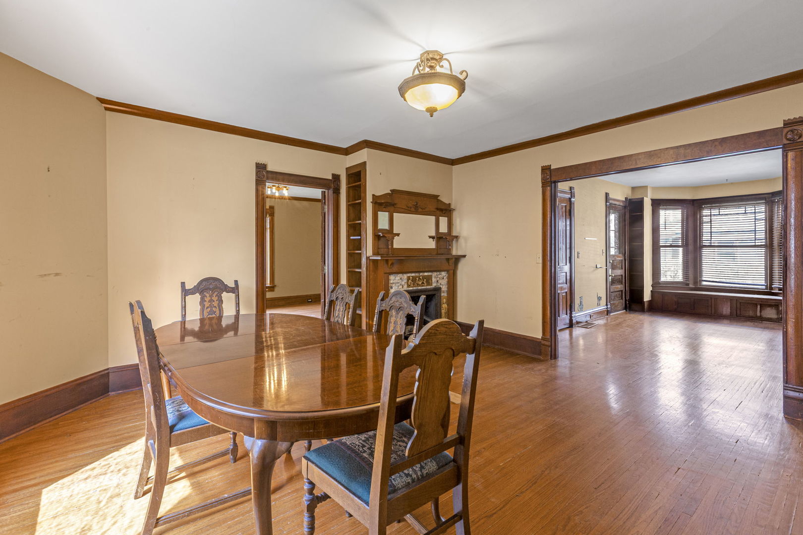 319 W South Street, Woodstock, IL