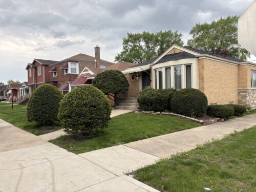 8800 S Merrill Avenue, Chicago, IL